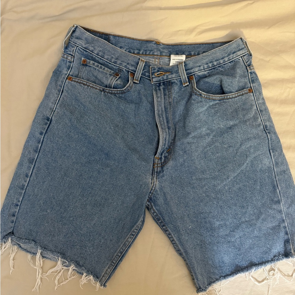 Levi’s- Denim Shorts